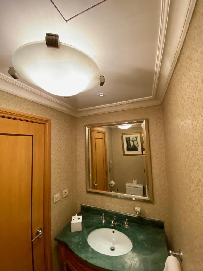 Chez Haytham At Four Seasons Nile Plaza Residential Suite Cairo Ngoại thất bức ảnh